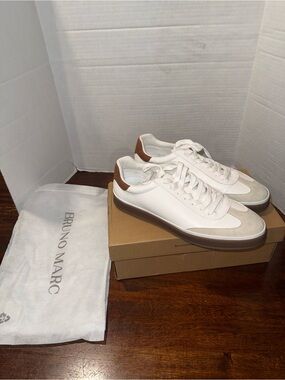 Bruno Marc Men’s Low-Top Sneakers — White with Brown Trim